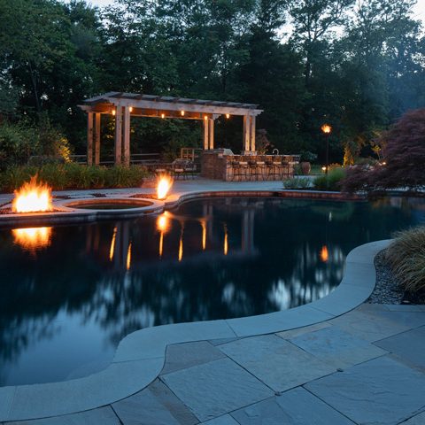 Pool with fire pit